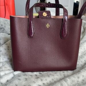 Tory Burch Brown Crossbody Bag with Textured Leather